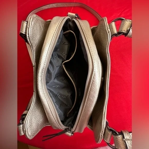 Simply Vera Vera Wang Satchel Bag Light Gold Logo on Front 9” H x 13” W x4.5” D - Picture 2 of 7